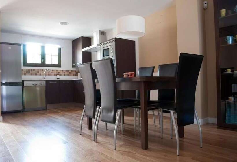 Отель Residencial Massana