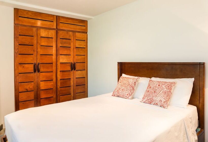 بنسيون Casa Cielo