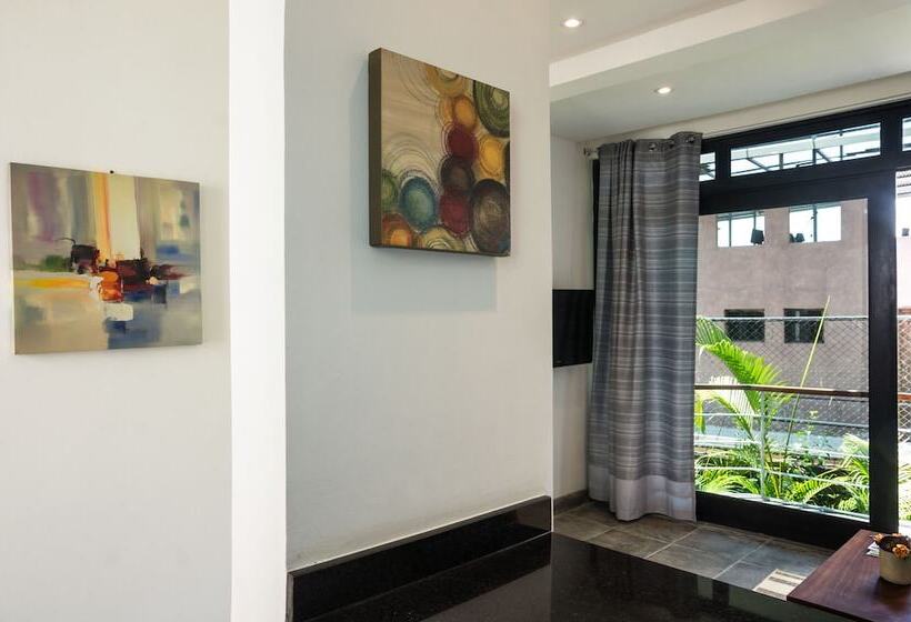 بنسيون Casa Cielo