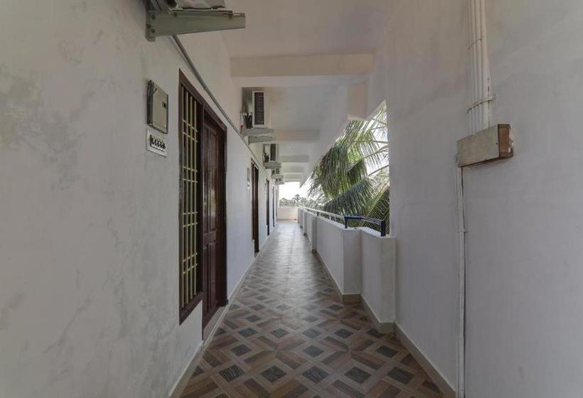 پانسیون Compact Studio Home Near Kirumabakkam