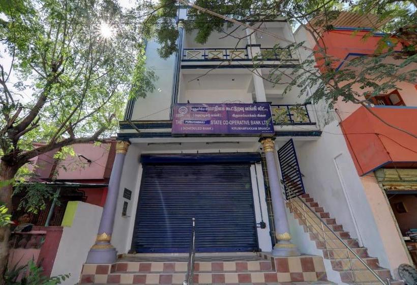 پانسیون Compact Studio Home Near Kirumabakkam