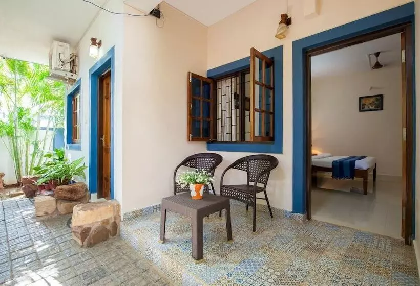 Majatalo Mistral Holidays