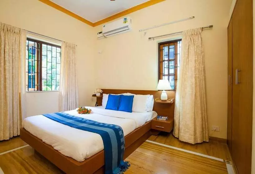 Majatalo Mistral Holidays