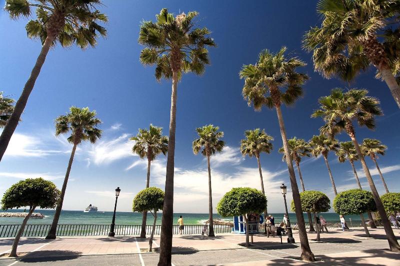 Пансион Total Marbella Suites Noise Isolation