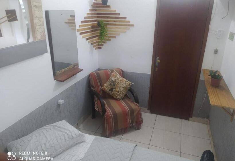 הוסטל Guest House Do Magoo