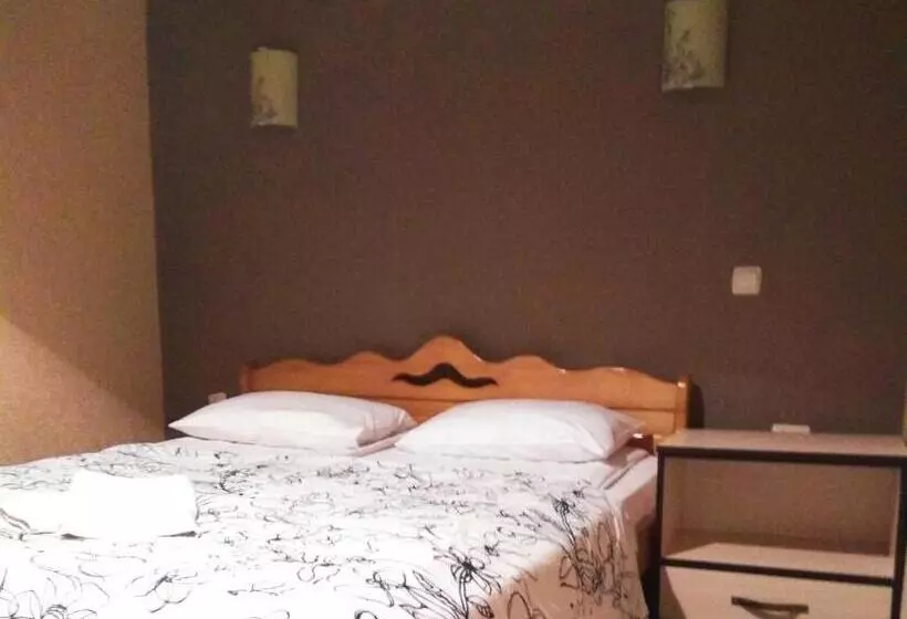 هاستل Guest House Pid Dubom