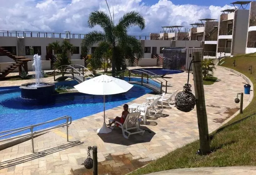 Apto Em Condomínio Brisas Do Amor