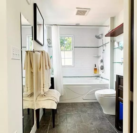 Aamiaismajoitus (B&B) Northey Street House