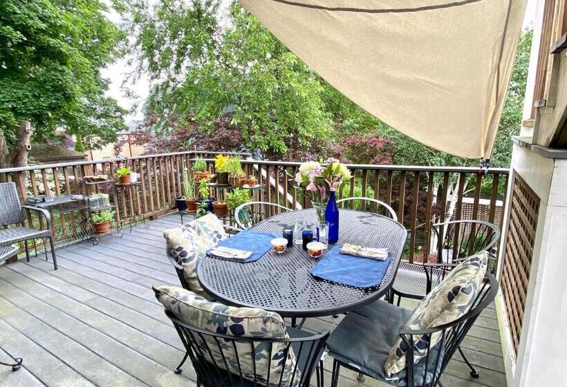 Bed and Breakfast Northey Street House