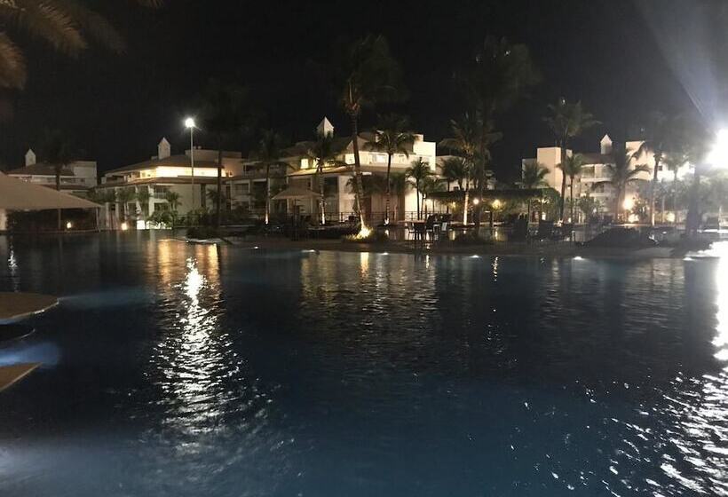 Golf Ville Resorts Suites