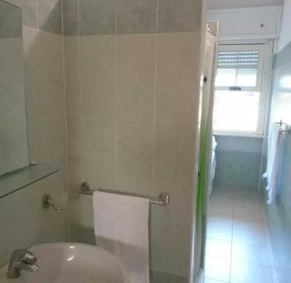 Macrinum Green Marine