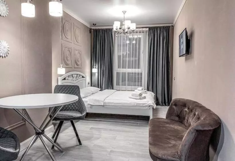 Opera Center Hotel & Apartments