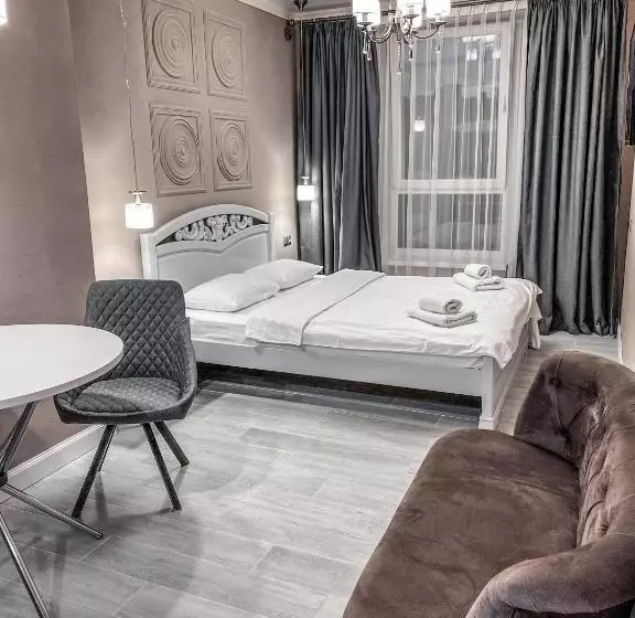 Opera Center Hotel & Apartments