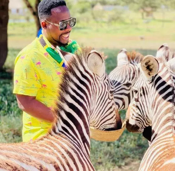 پانسیون Arusha Holiday Safari