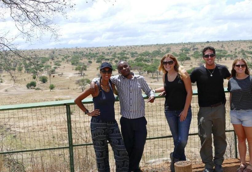 Пансион Arusha Holiday Safari