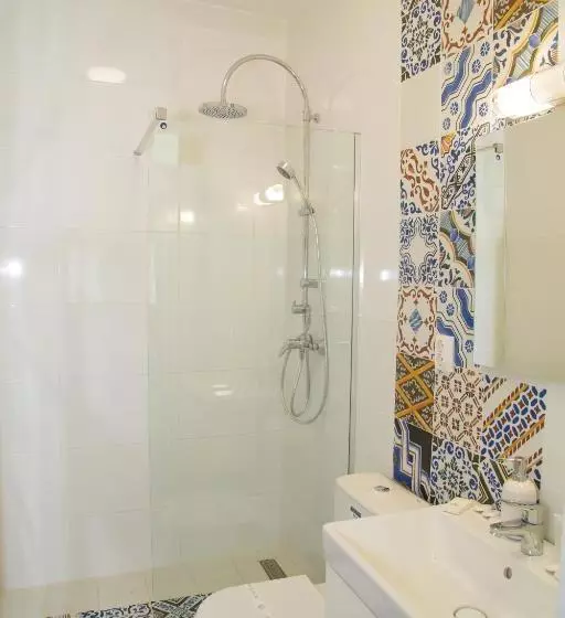 Pensiune Cosbuc Residence & Villa