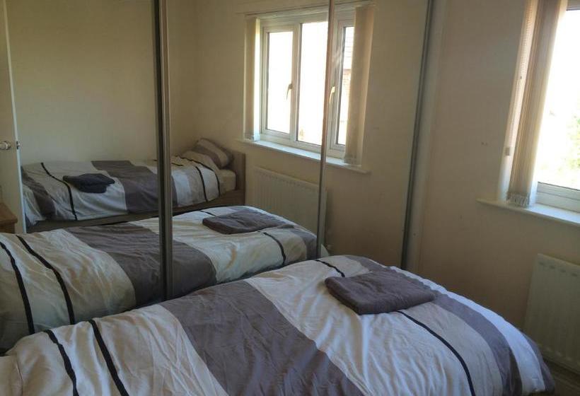 بنسيون Kirkwood Drive