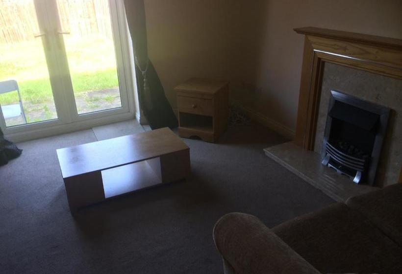 بنسيون Kirkwood Drive