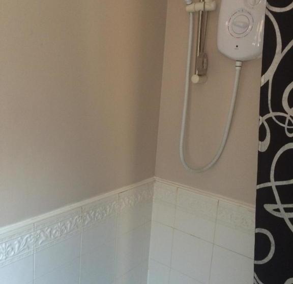 بنسيون Kirkwood Drive