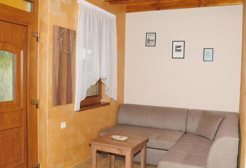 ペンション Néró Apartman