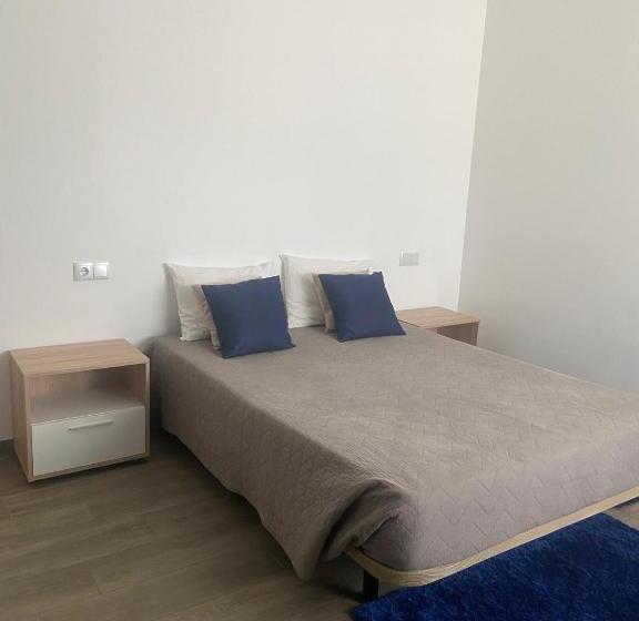 پانسیون Rm Newhost 2015 / Casadochico