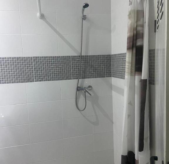 پانسیون Rm Newhost 2015 / Casadochico