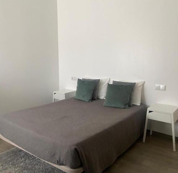 پانسیون Rm Newhost 2015 / Casadochico