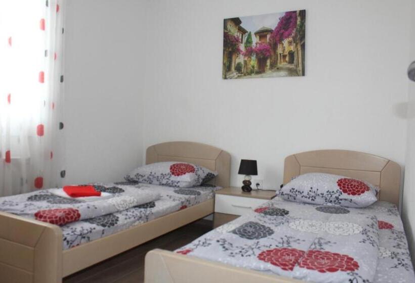 پانسیون Vuk Popovic