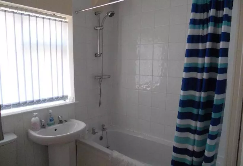 پانسیون Yarm View Guest House And Cottages