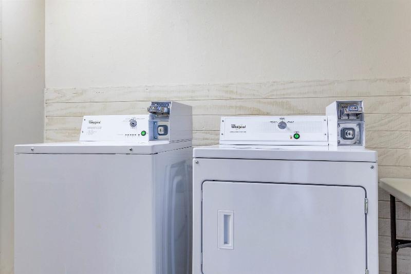 Motel Studio 6alexandria, La