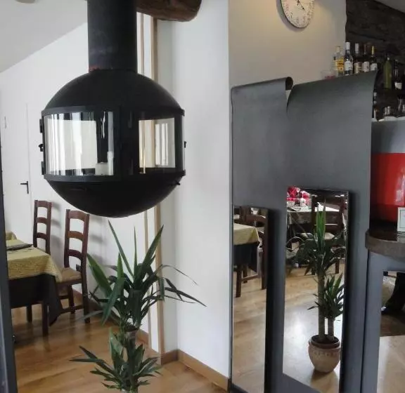 Hotelli Locanda Del Brinsc