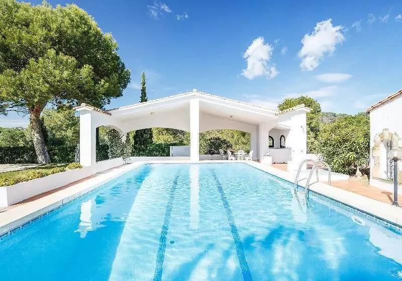 هتل Villa La Perla