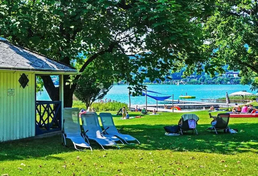 Hotelli Garni Seerösl Am Wörthersee , Kärnten