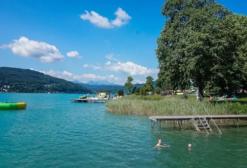 Hotelli Garni Seerösl Am Wörthersee , Kärnten
