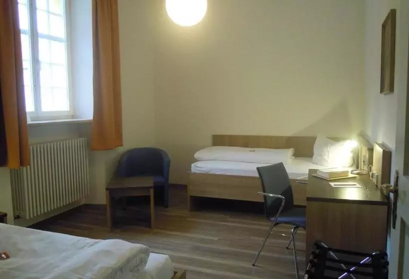 ホテル Tagungshaus Im Kloster Neresheim