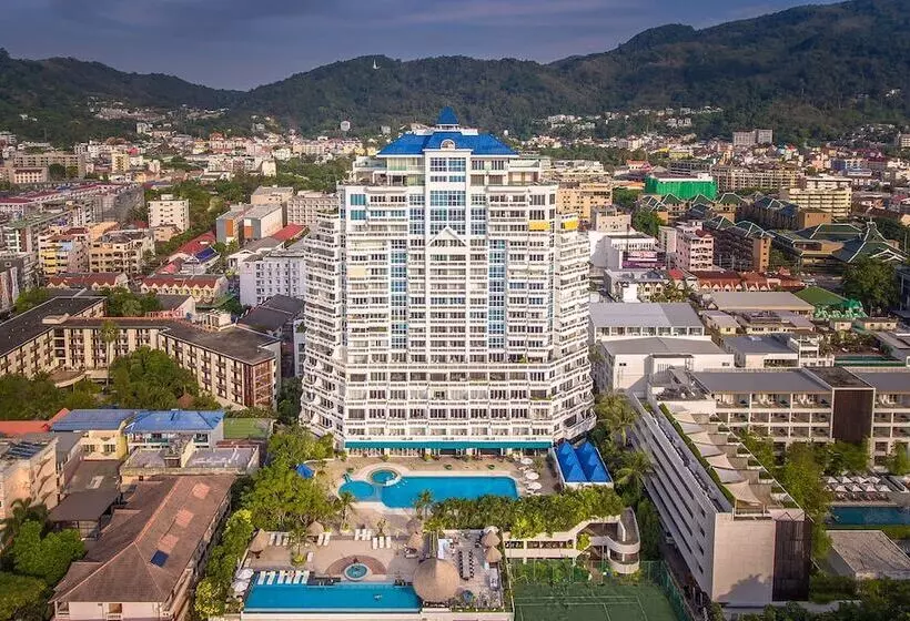 Andaman Beach Suites Hotel, Patong Phuket