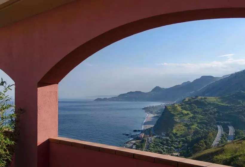 Baia Taormina Cdshotels