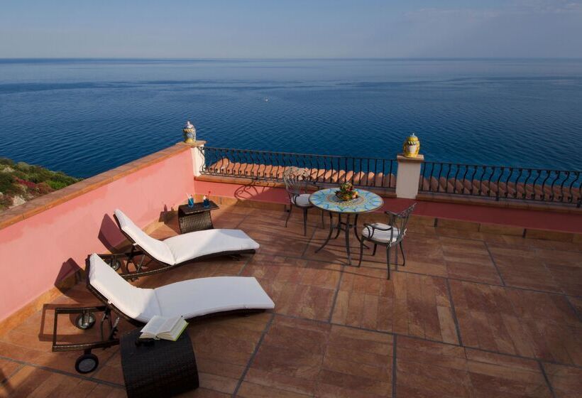 Baia Taormina Cdshotels