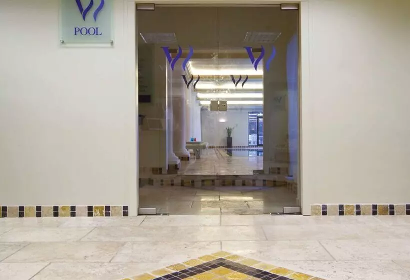 Best Western The Webbington Hotel & Spa