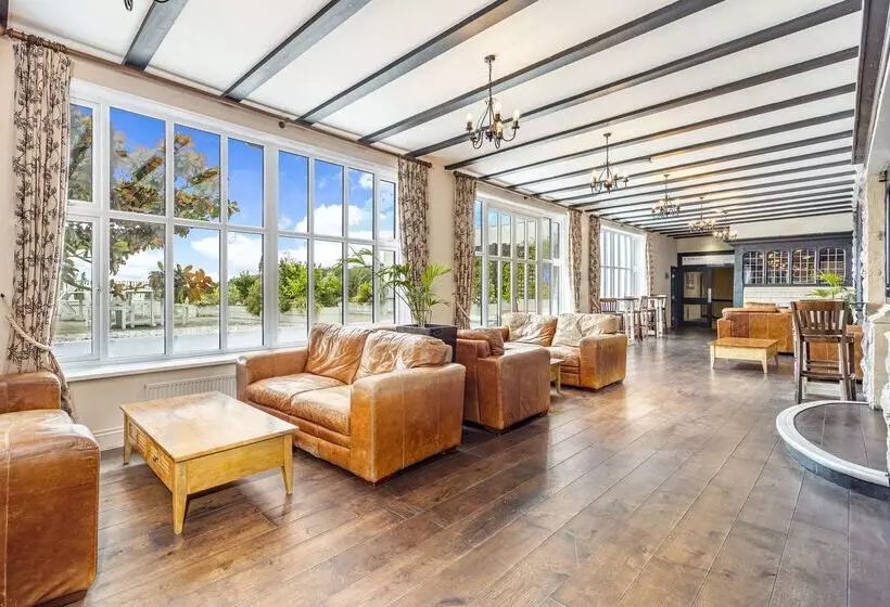 Best Western The Webbington Hotel & Spa