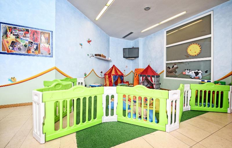 هتل Caesius Thermae & Spa Resort