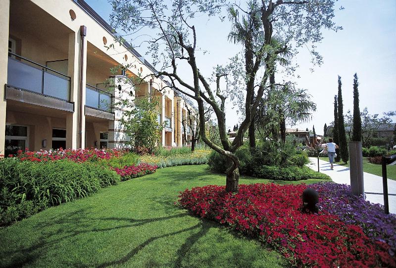 هتل Caesius Thermae & Spa Resort