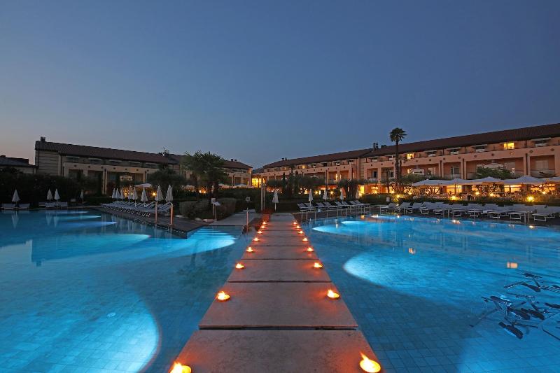 هتل Caesius Thermae & Spa Resort