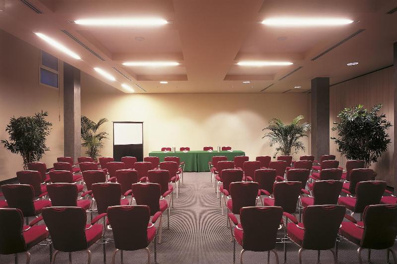 هتل Caesius Thermae & Spa Resort