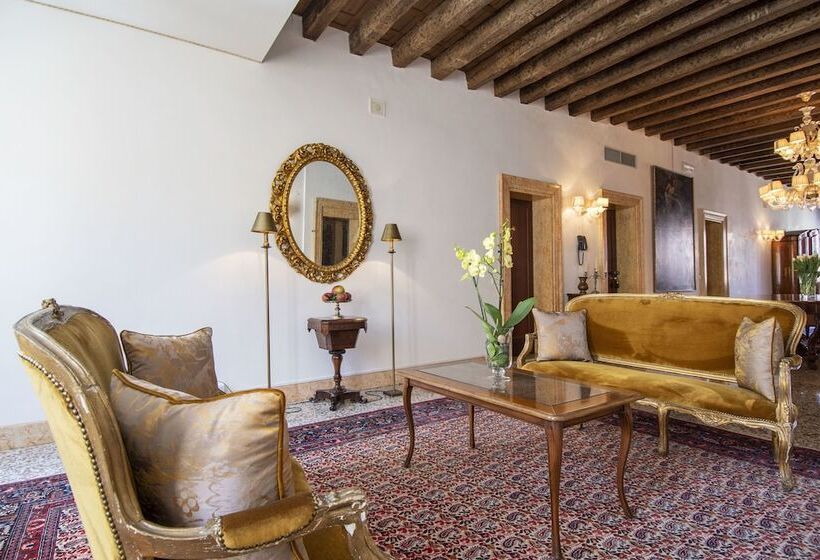 هتل Casa Verardo Residenza D Epoca