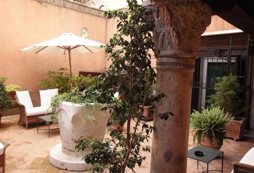 هتل Casa Verardo Residenza D Epoca