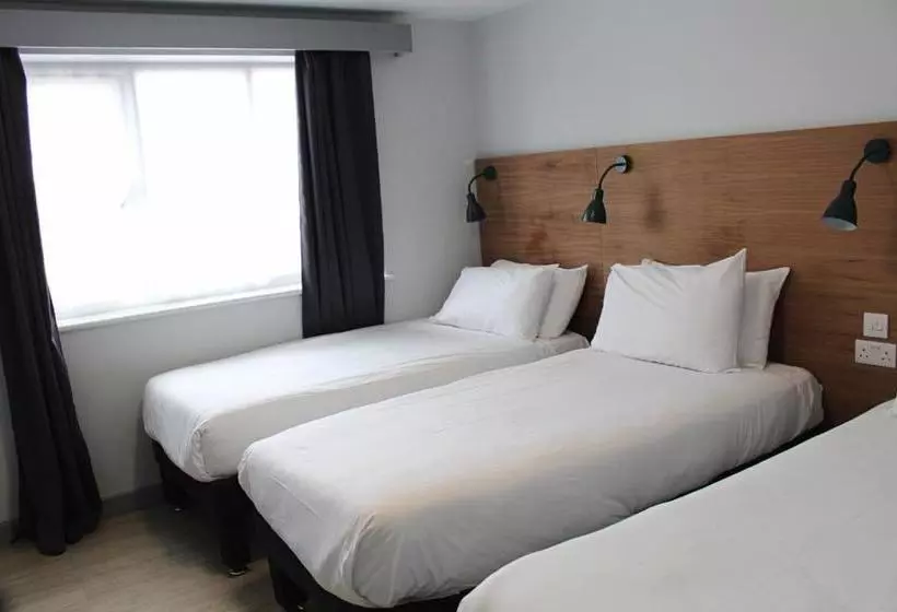 Отель Euro  London Wembley