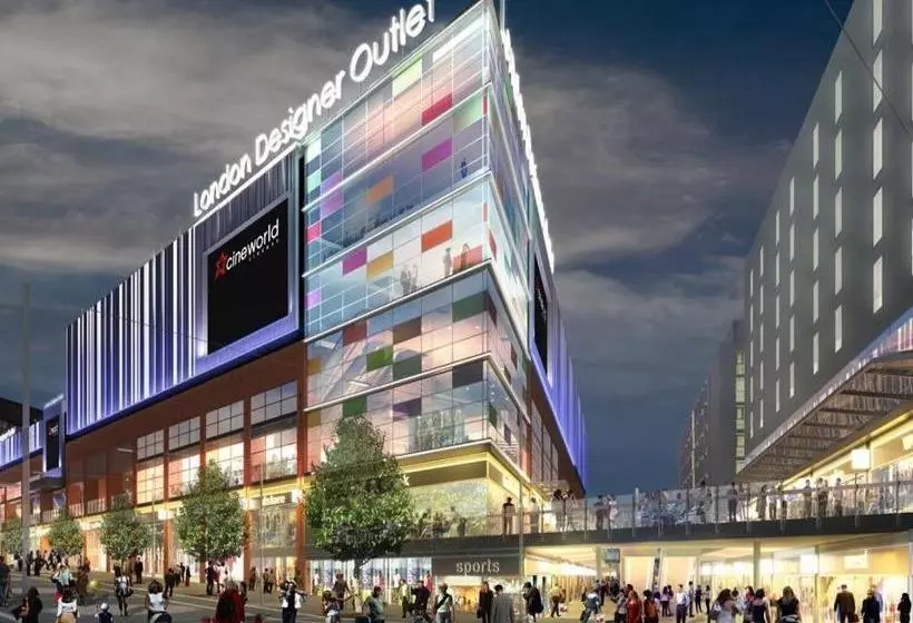 Отель Euro  London Wembley