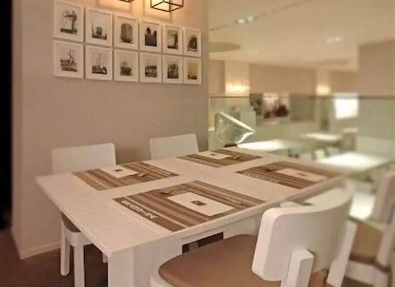 ホテル Europa Monetti