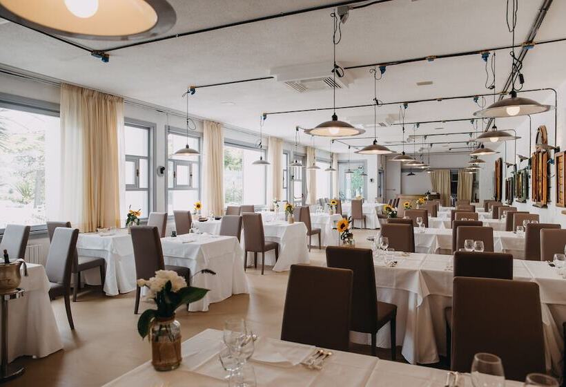 Grand Hotel La Chiusa Di Chietri